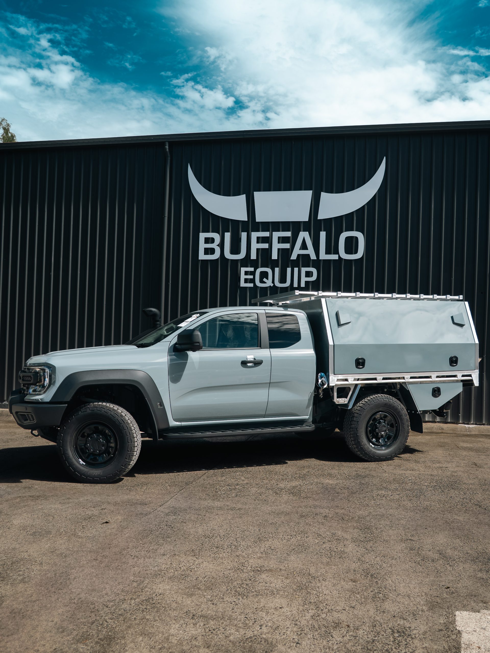 Ford Super Duty with heavy duty chassis mount canopy 